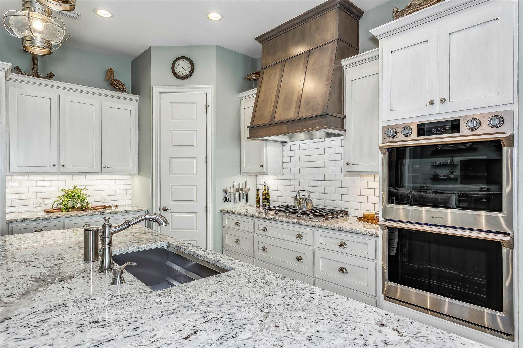 7679 Petersen Point Road Milton, FL 32583 - Photo 16 of 47