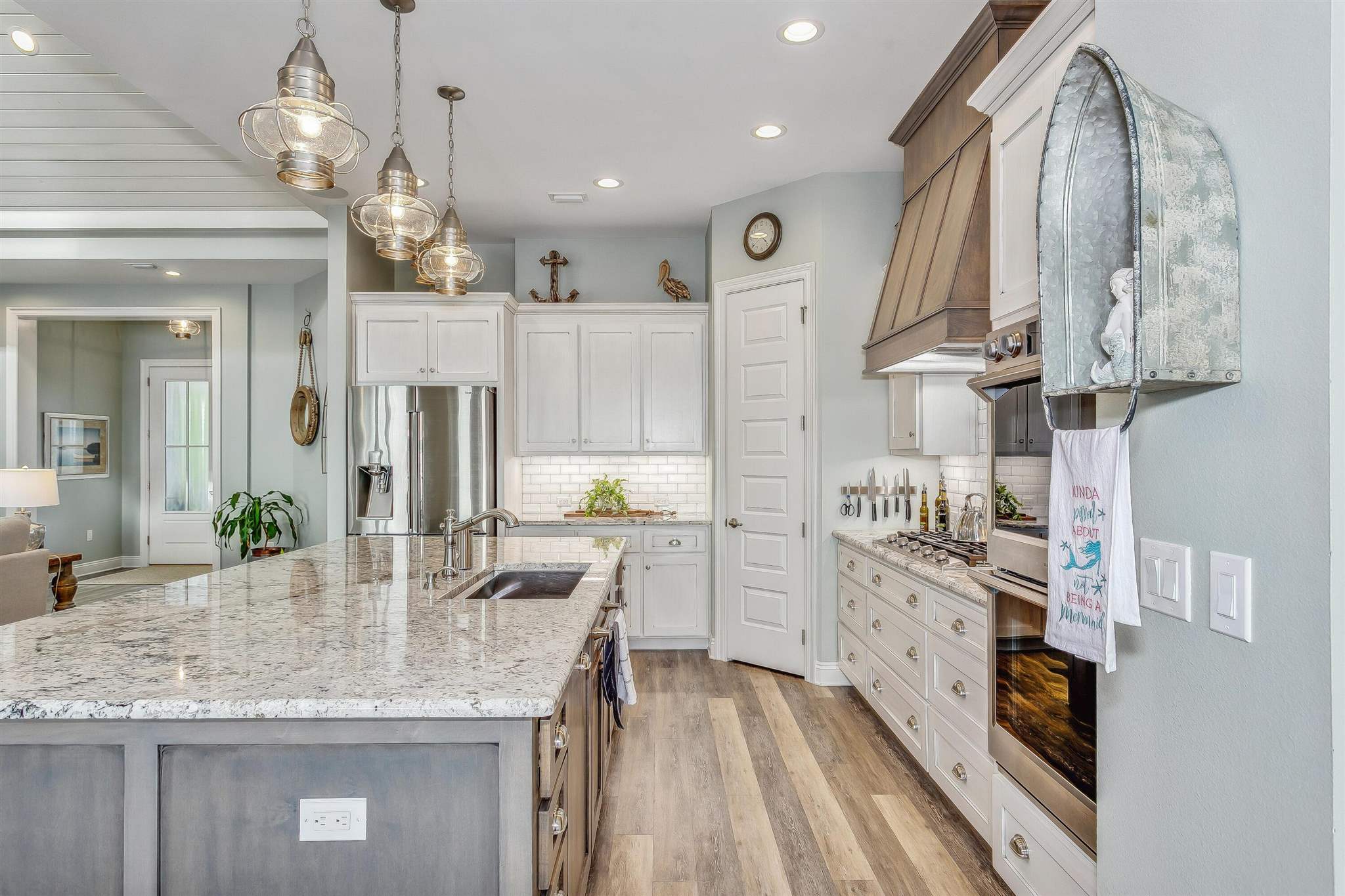 7679 Petersen Point Road Milton, FL 32583 - Photo 17 of 47