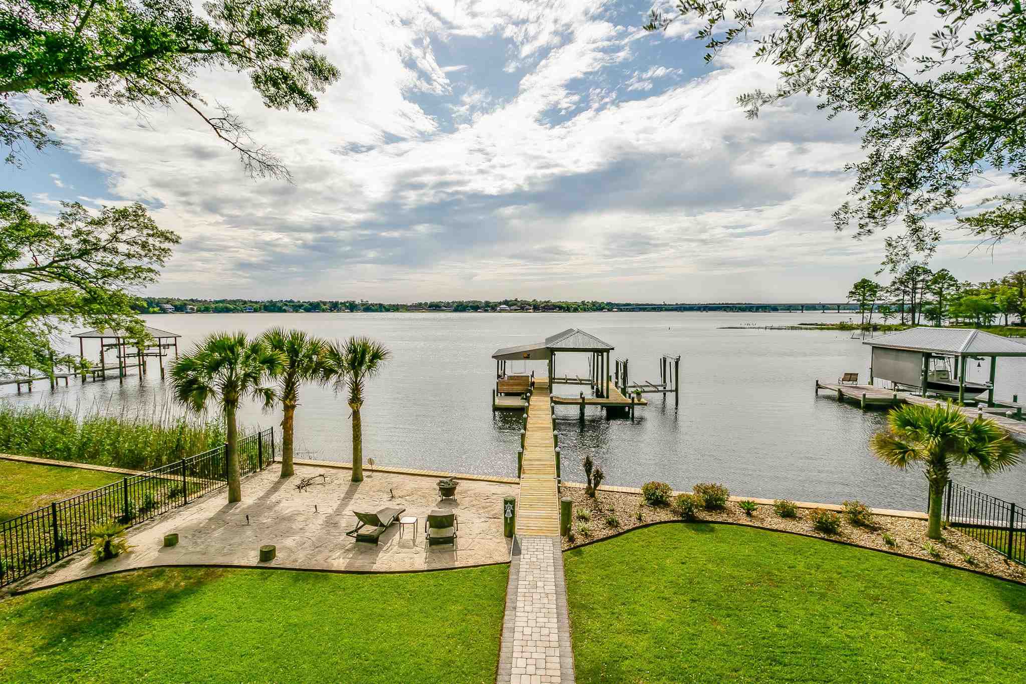 7679 Petersen Point Road Milton, FL 32583 - Photo 2 of 47