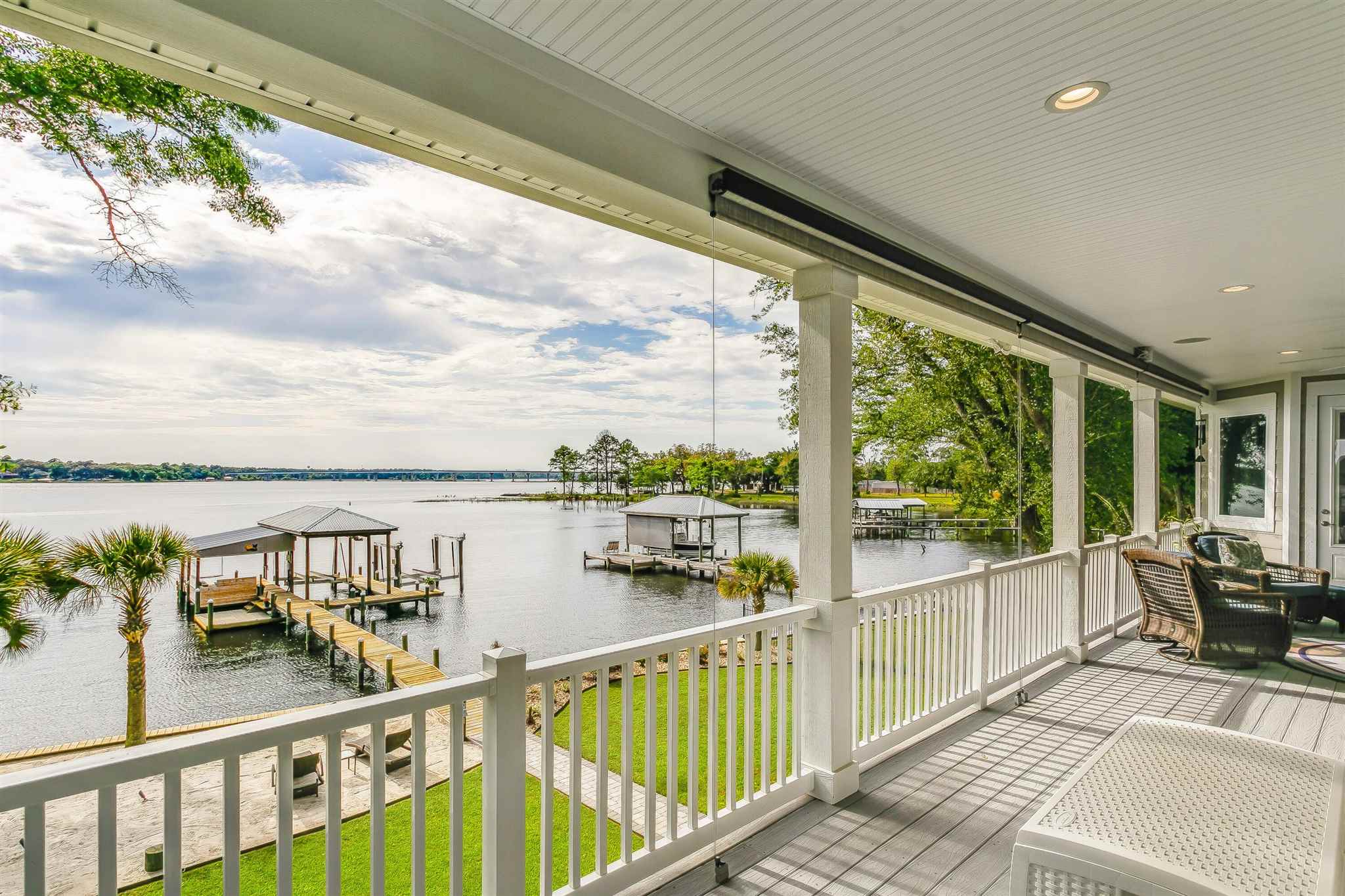 7679 Petersen Point Road Milton, FL 32583 - Photo 6 of 47