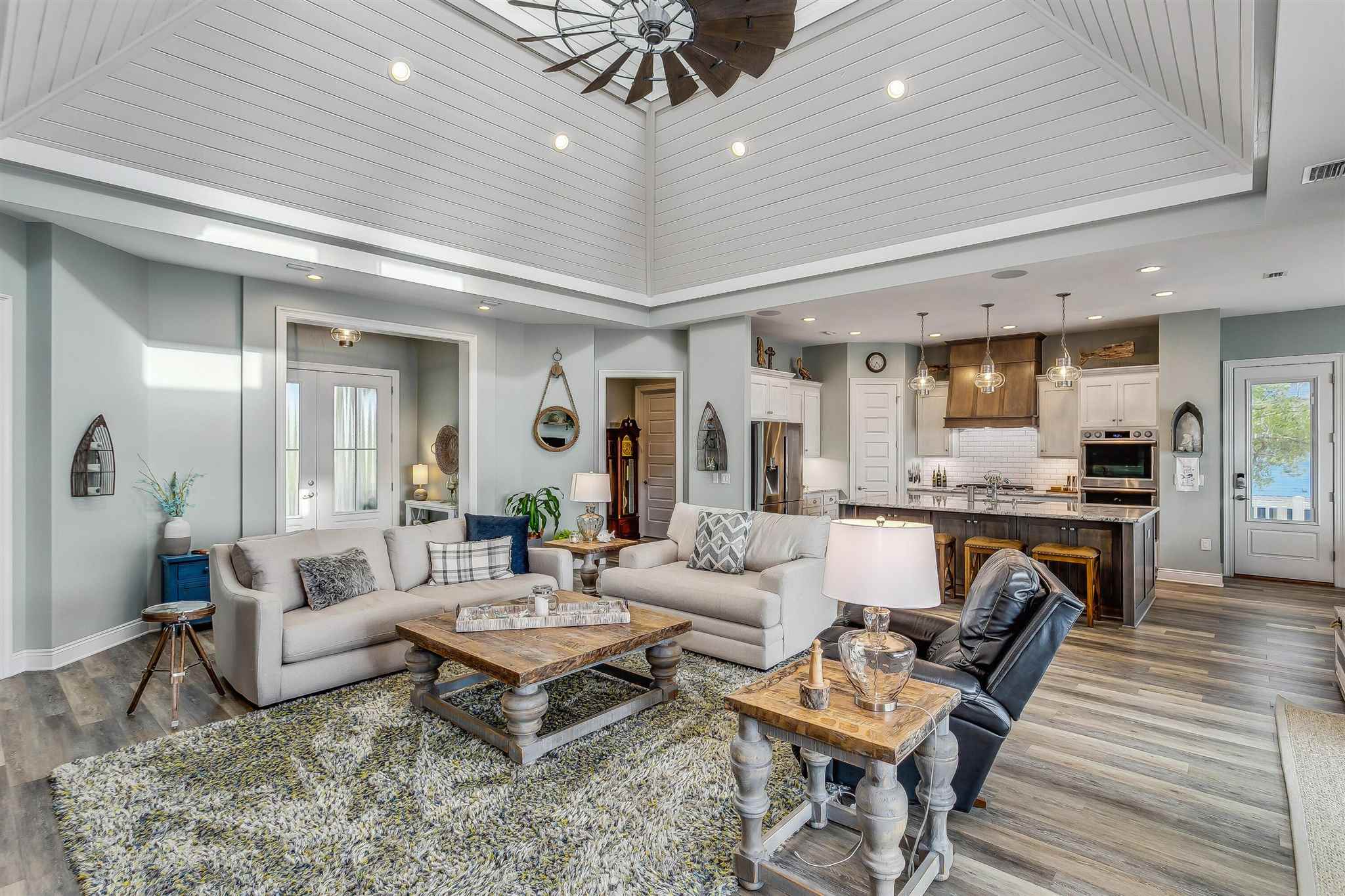 7679 Petersen Point Road Milton, FL 32583 - Photo 7 of 47