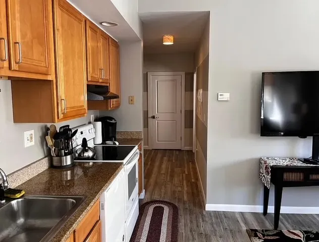 $1,850 | 81 Washington Street, Unit 305, Providence, RI 02903