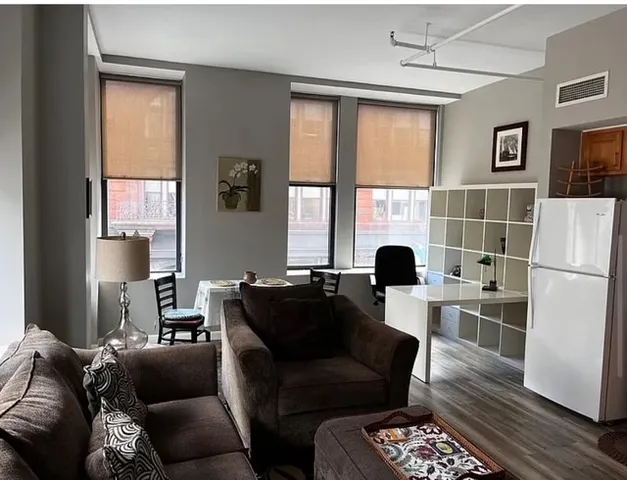 $1,850 | 81 Washington Street, Unit 305, Providence, RI 02903