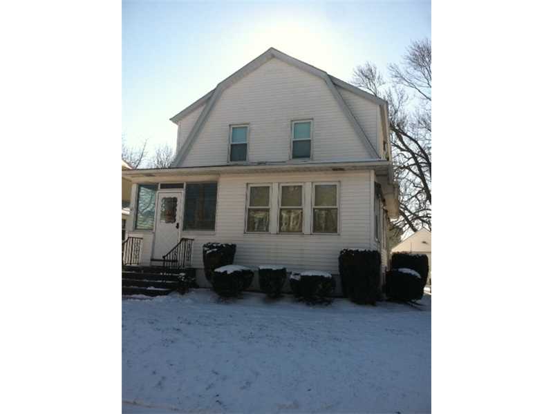 61 Brandon Road Cranston, RI 02910 - Photo 3 of 15 Exterior Front.