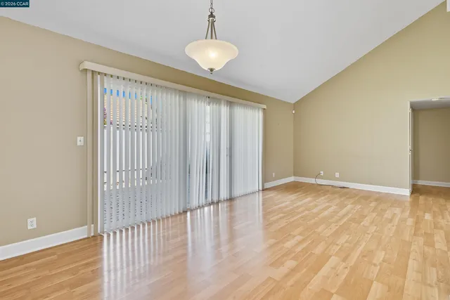 $550,000 | 23 Mt Wilson Way, Clayton, CA 94517