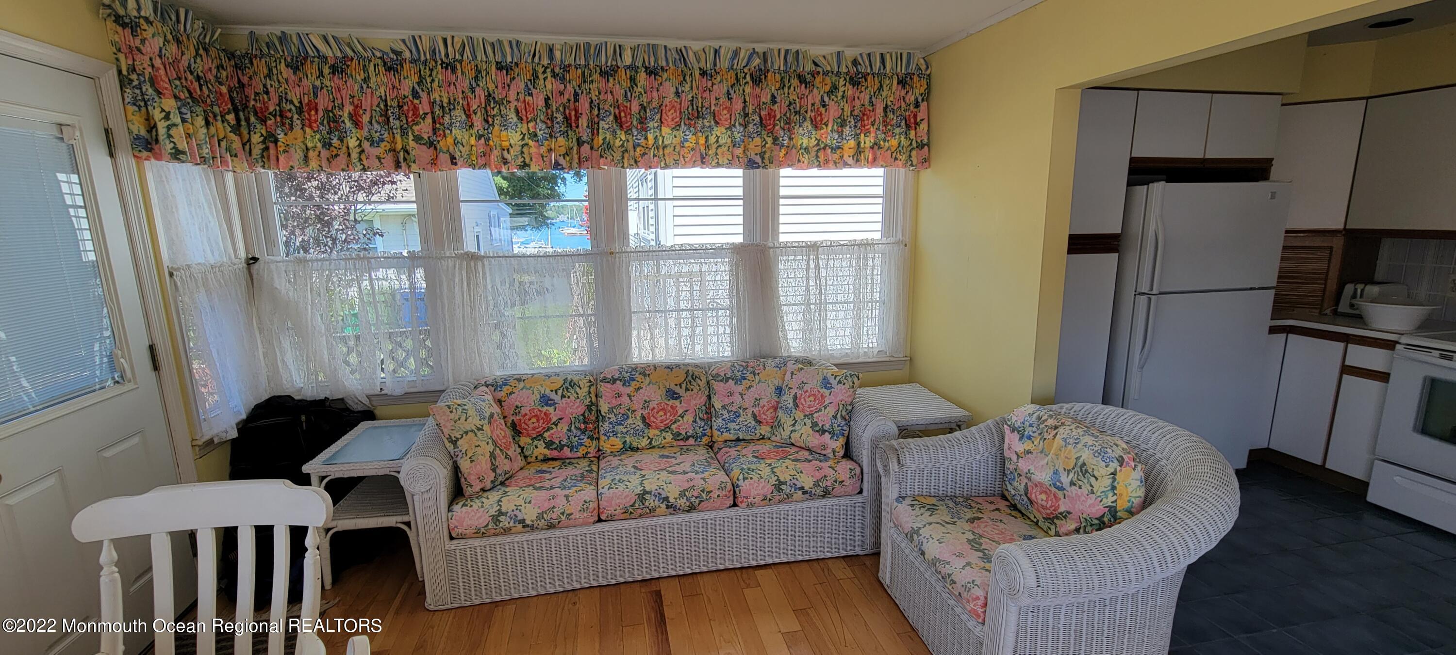 39 Albany Road Neptune Township, NJ 07753 - Photo 13 of 28 20220813_111507