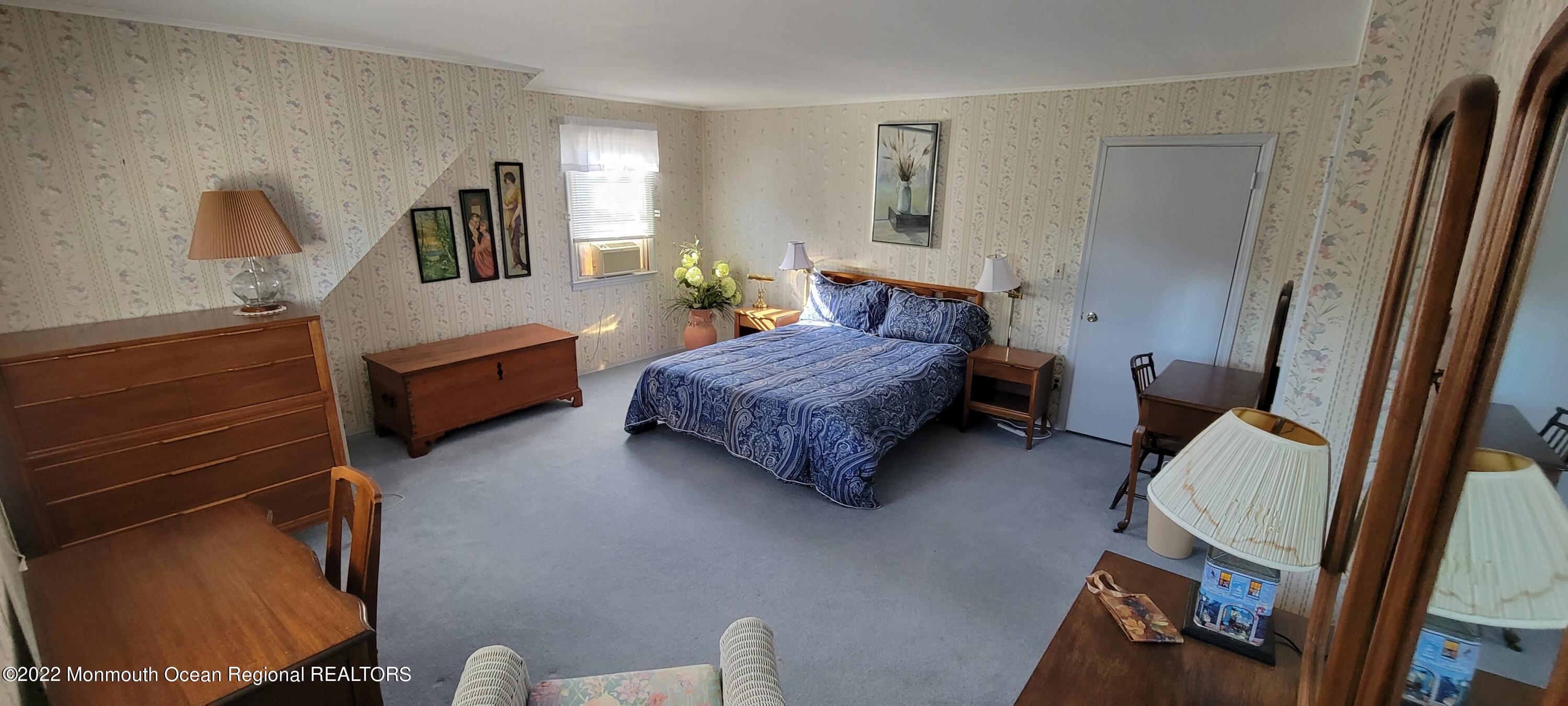 39 Albany Road Neptune Township, NJ 07753 - Photo 17 of 28 20220901_164904