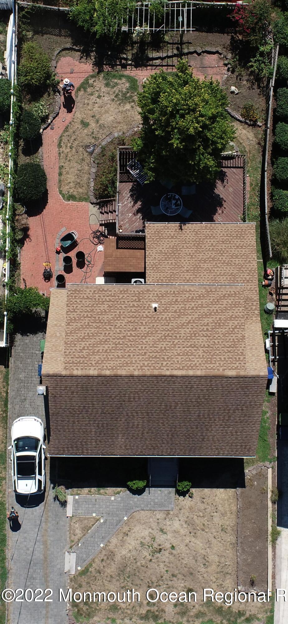 39 Albany Road Neptune Township, NJ 07753 - Photo 3 of 28 above view