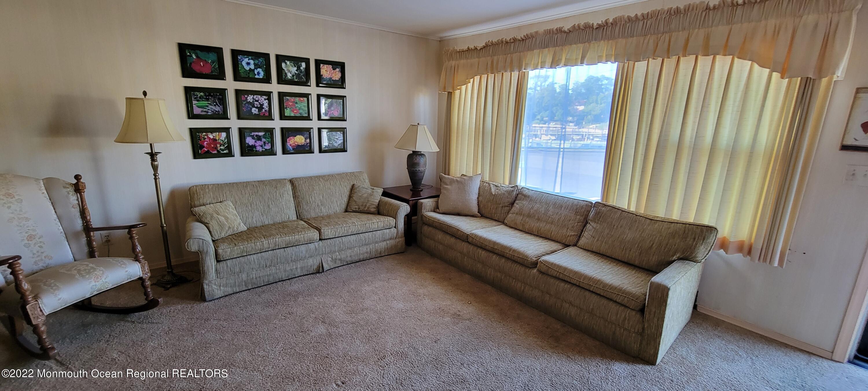 39 Albany Road Neptune Township, NJ 07753 - Photo 8 of 28 20220901_170541