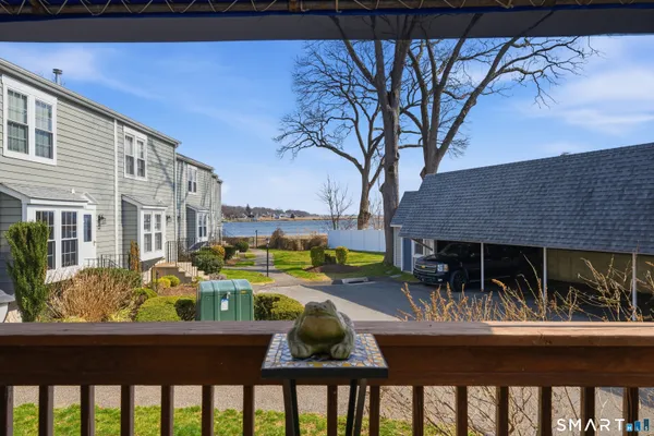 $344,900 | 106 Ferry Court, Unit 106, Stratford, CT 06615