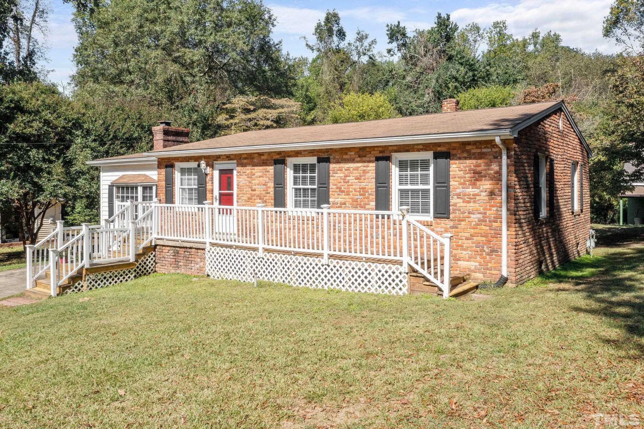 1026 Legend Road Raleigh, NC 27603 - Photo 2 of 30
