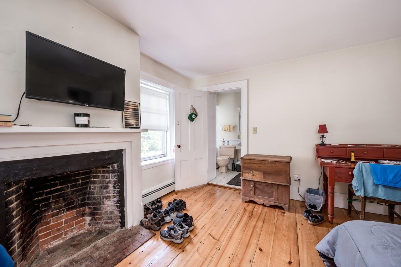 33 Kingston Road Exeter, NH 03833 - Photo 14 of 39