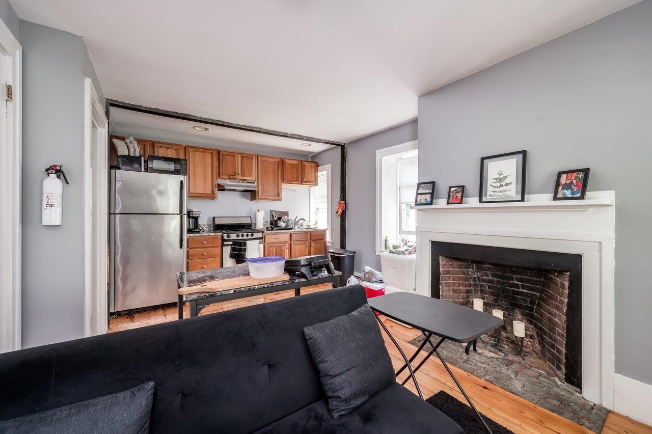 33 Kingston Road Exeter, NH 03833 - Photo 17 of 39