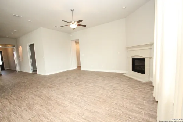 $2,795 | 12218 Upton Park, San Antonio, TX 78253