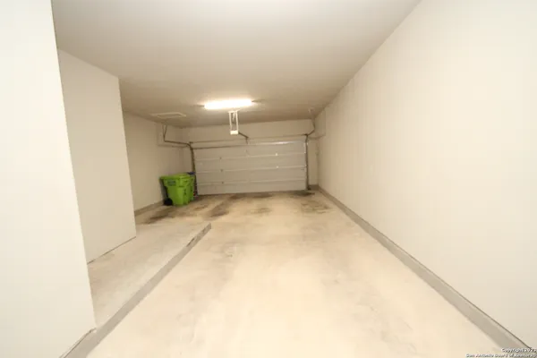 $2,795 | 12218 Upton Park, San Antonio, TX 78253