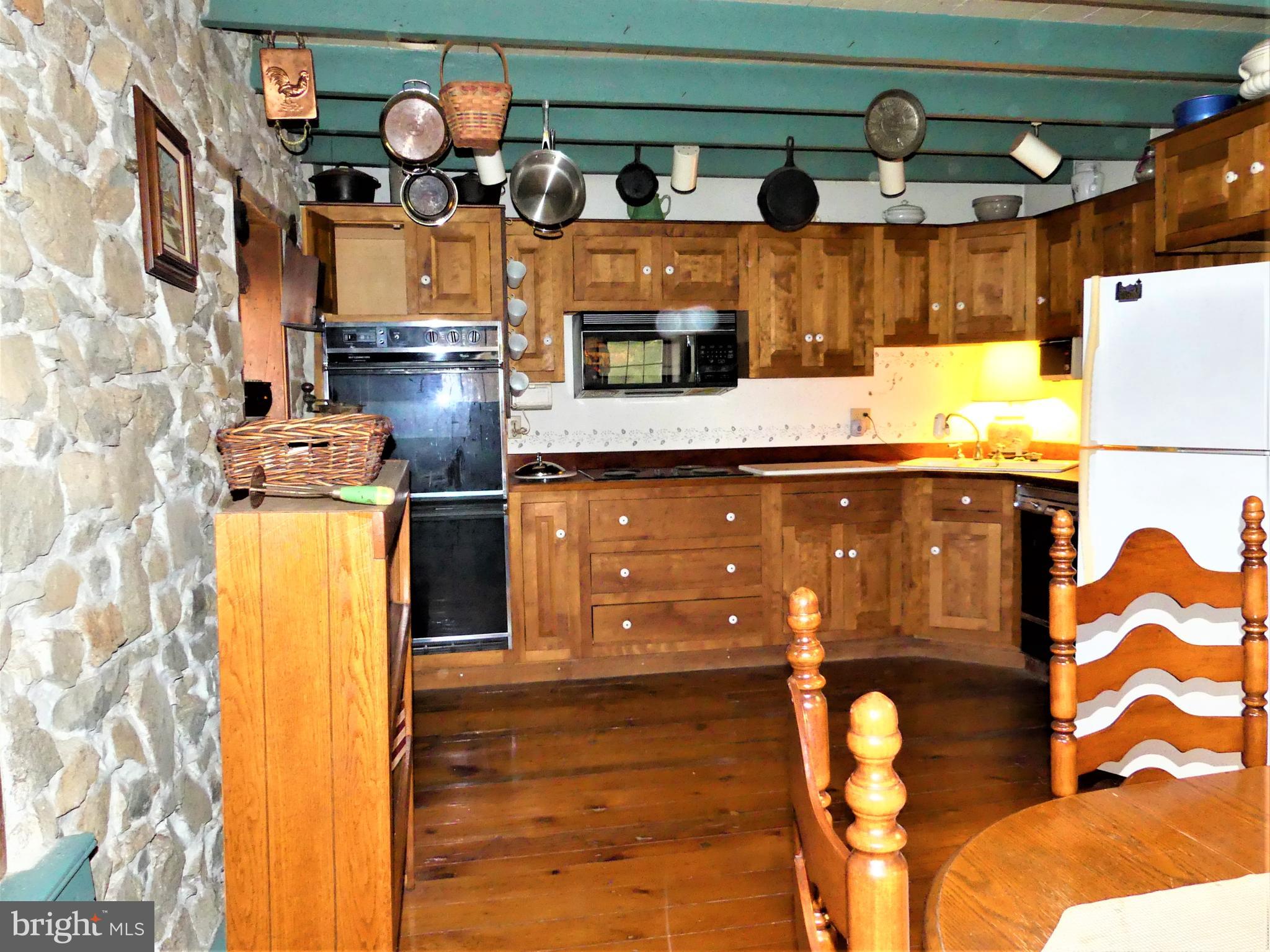 2261 Little Road Perkiomenville, PA 18074 - Photo 12 of 48 Gallery Image 12