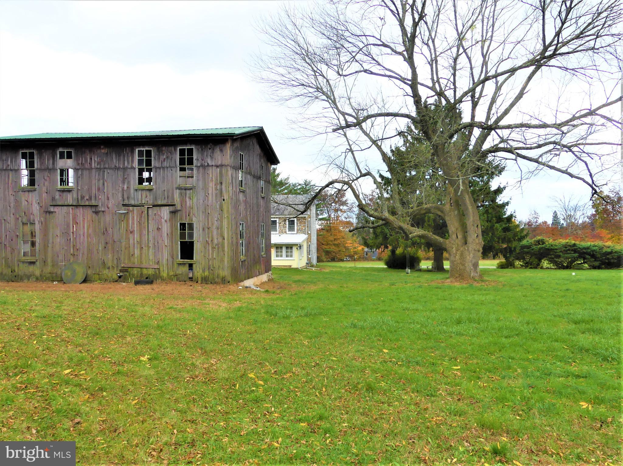 2261 Little Road Perkiomenville, PA 18074 - Photo 27 of 48 Gallery Image 27