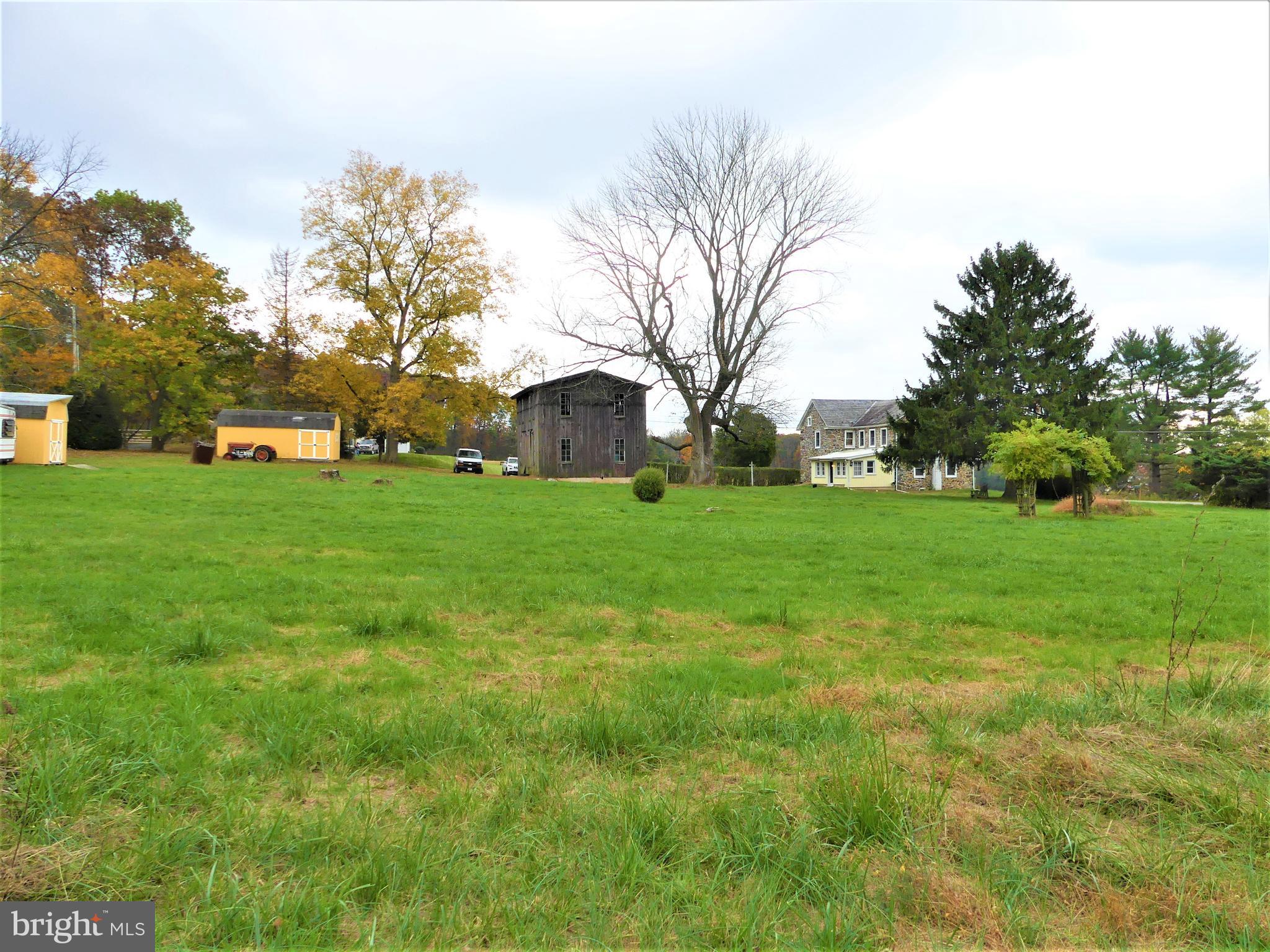 2261 Little Road Perkiomenville, PA 18074 - Photo 33 of 48 Gallery Image 33