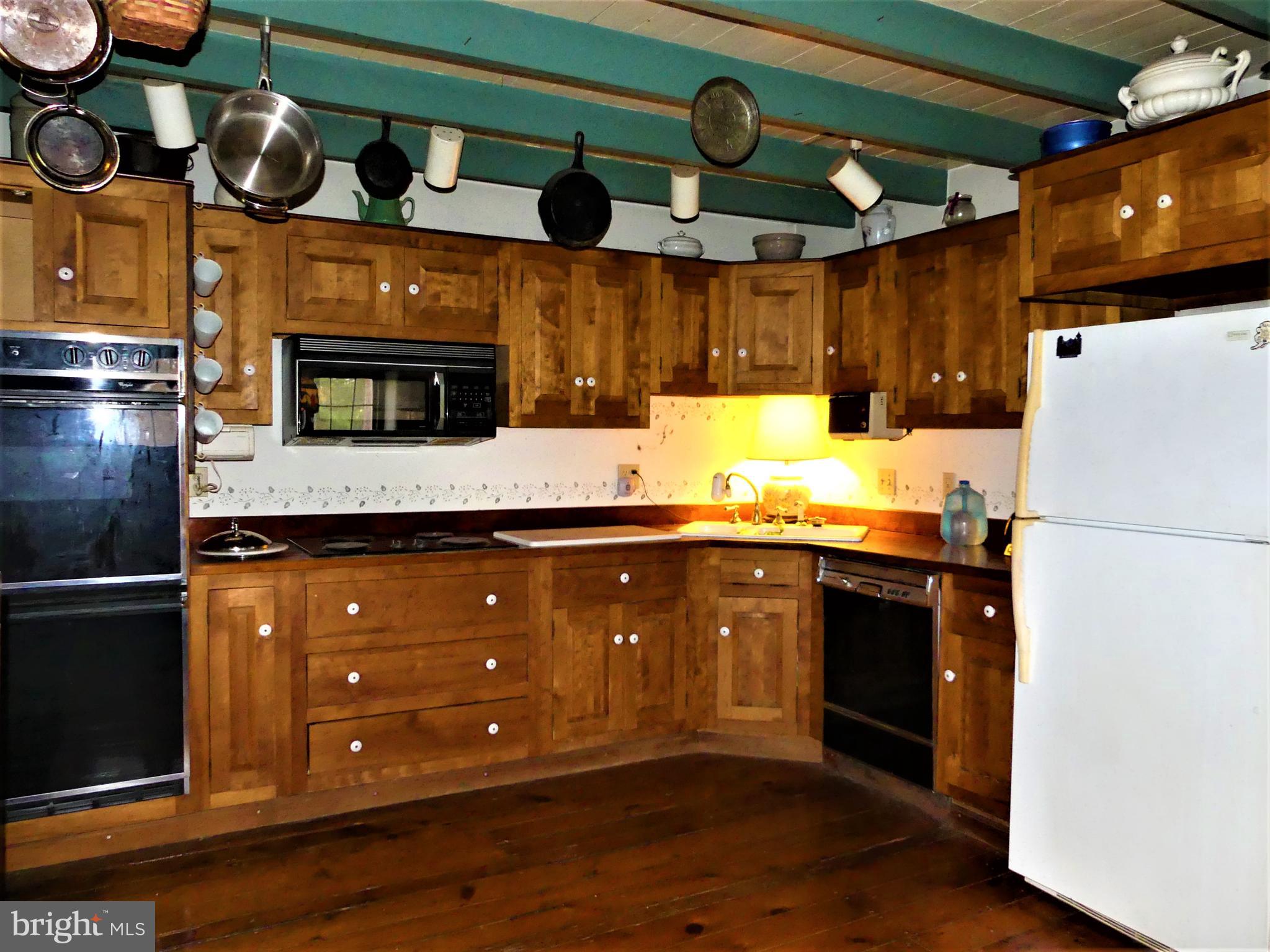 2261 Little Road Perkiomenville, PA 18074 - Photo 10 of 48 Gallery Image 10