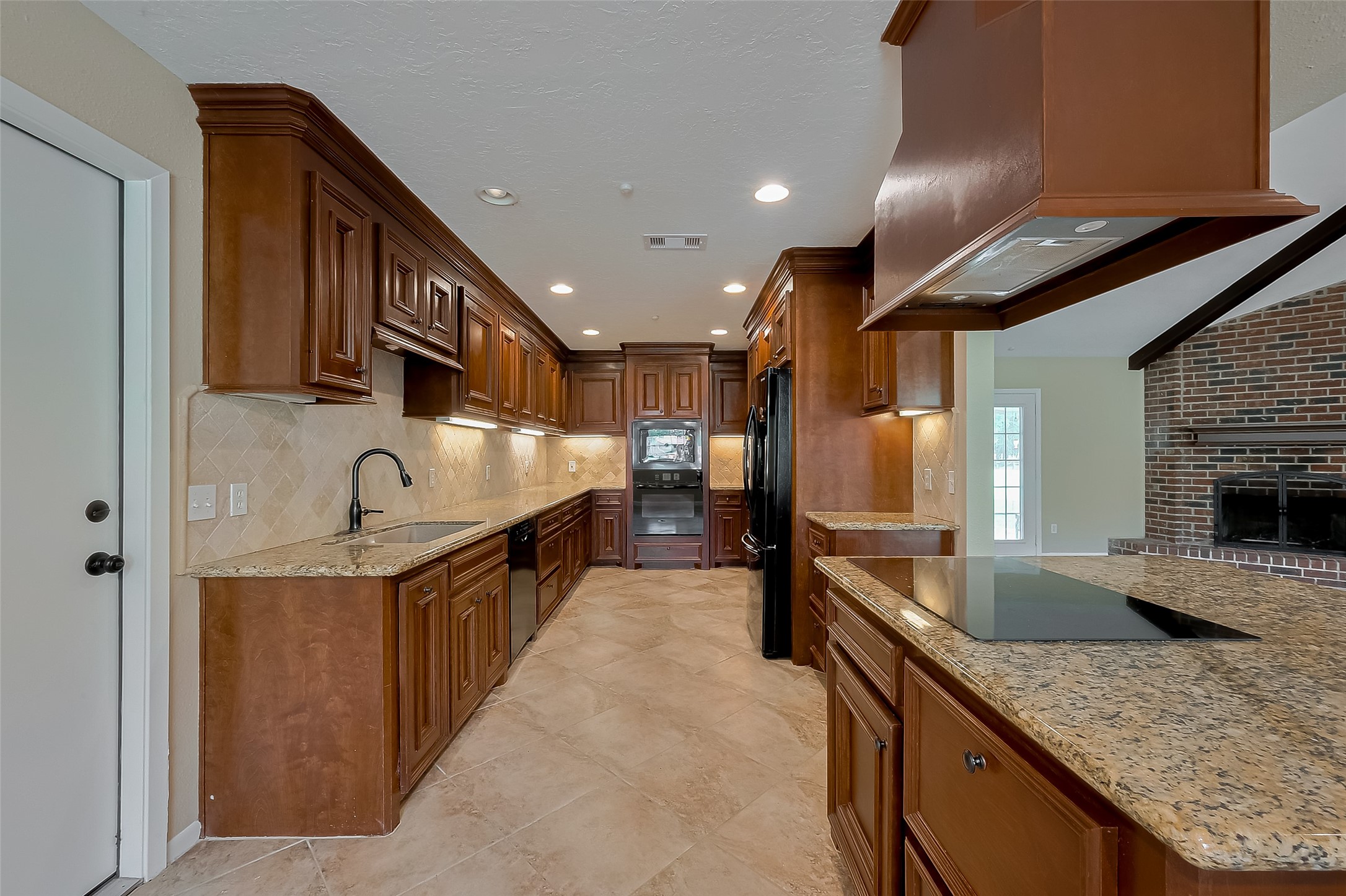 8 Riverwood Lane Hempstead, TX 77445 - Photo 20 of 48