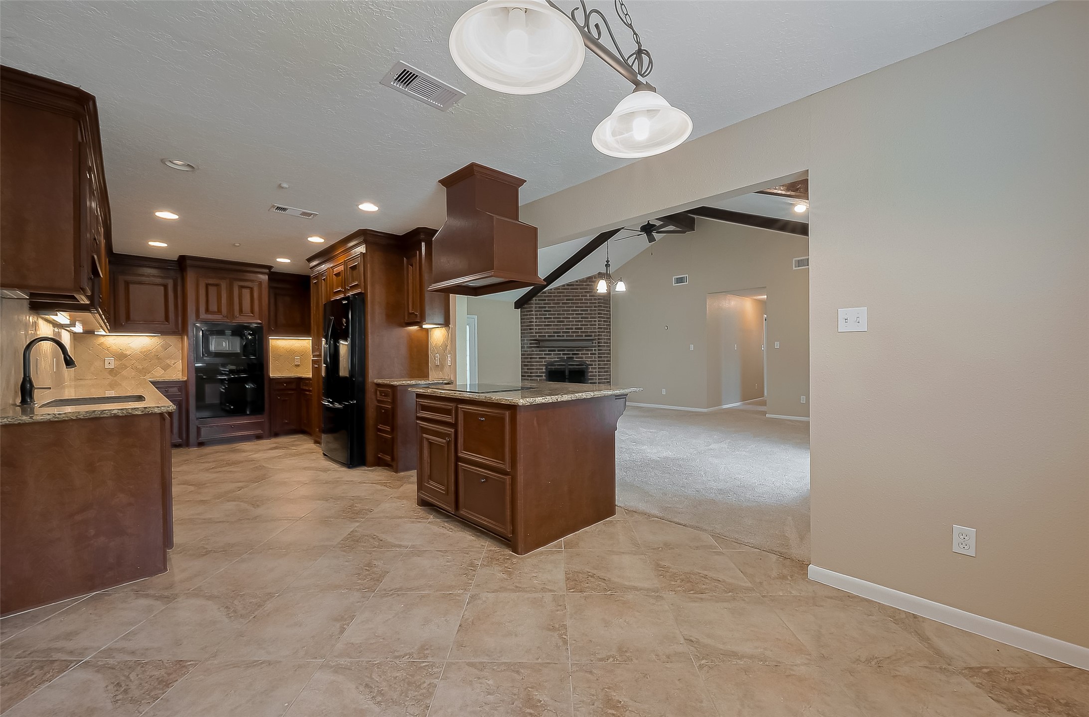 8 Riverwood Lane Hempstead, TX 77445 - Photo 22 of 48