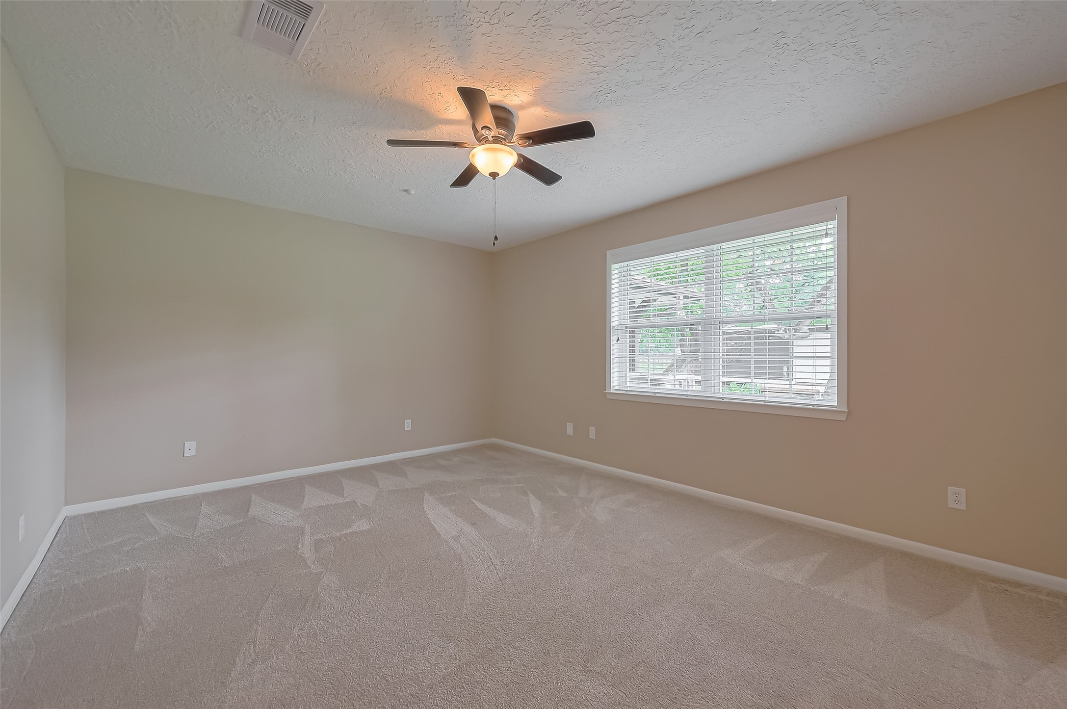 8 Riverwood Lane Hempstead, TX 77445 - Photo 31 of 48