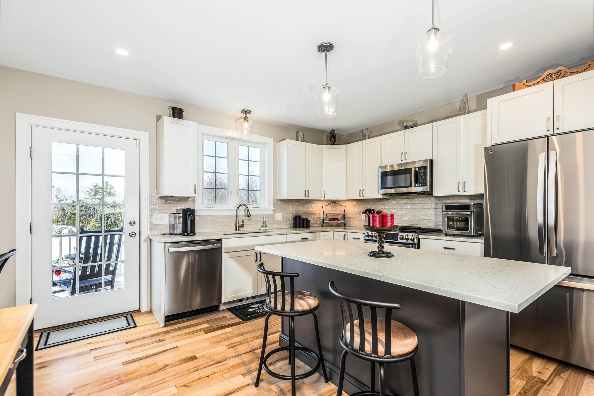 42 Green Road Newmarket, NH 03857 - Photo 4 of 41