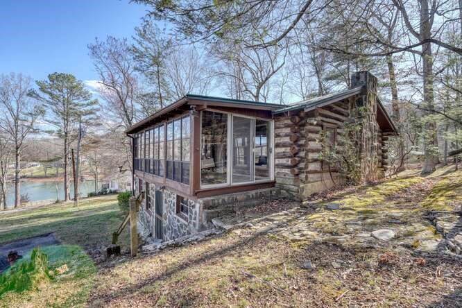 2305 Ridgecrest Circle Hiawassee, GA 30546 - Photo 2 of 26