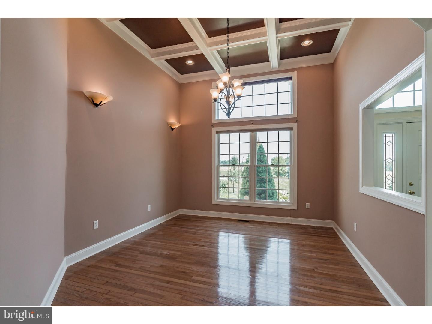 389 Stoopville Road Newtown, PA 18940 - Photo 6 of 25 Dining Room