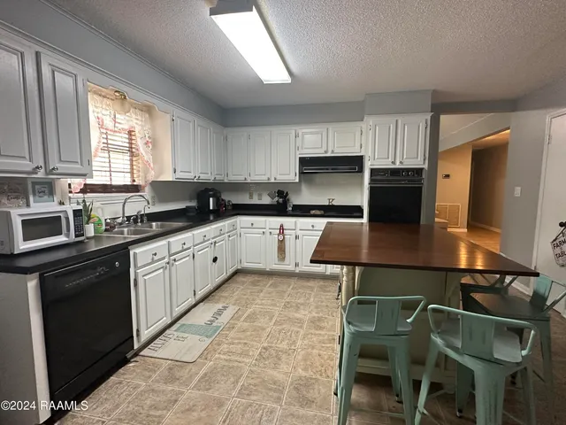 $194,500 | 177 Country Village Drive, Morgan City, LA 70380