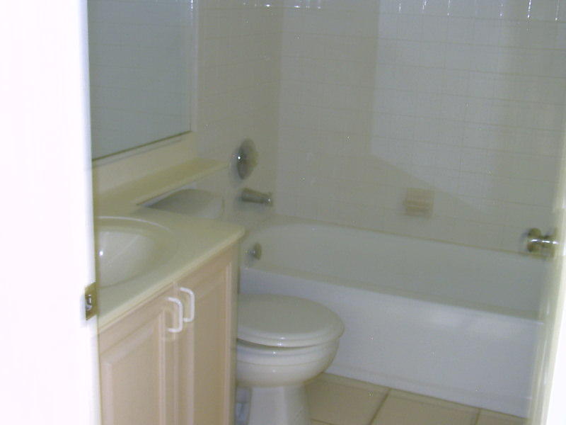 4026 Dorado Drive Riviera Beach, FL 33418 - Photo 14 of 15 Guest Bathroom
