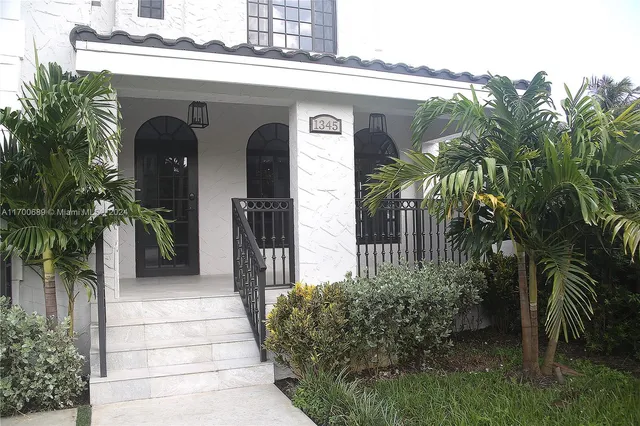 $5,000,000 | 1345 Hollywood Boulevard, Hollywood, FL 33019