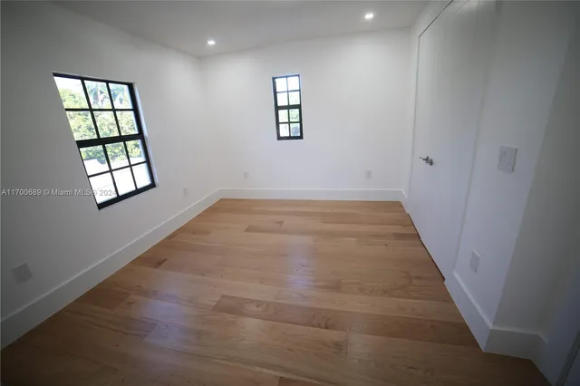 $5,000,000 | 1345 Hollywood Boulevard, Hollywood, FL 33019