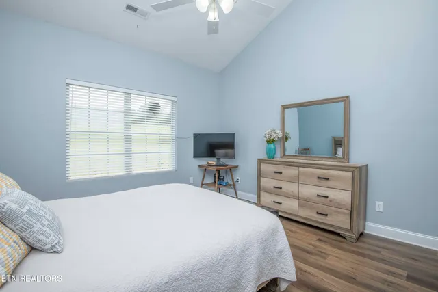 $349,000 | 700 Willington Place, Loudon, TN 37774