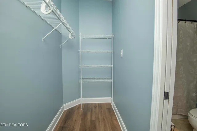 $349,000 | 700 Willington Place, Loudon, TN 37774