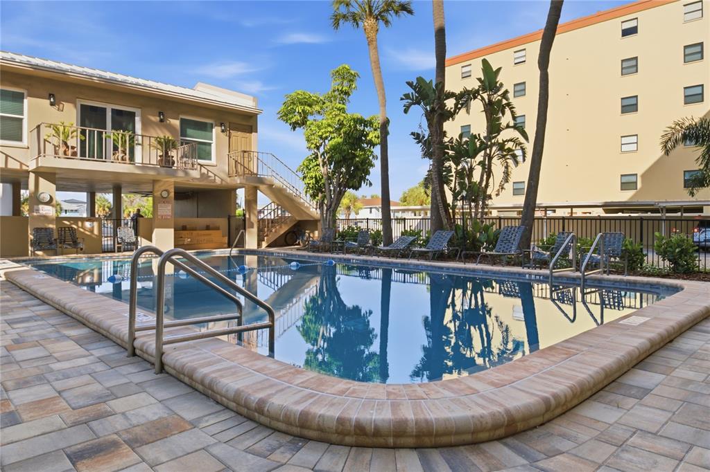 14800 Gulf Boulevard, Unit 303 Madeira Beach, FL 33708 - Photo 32 of 34