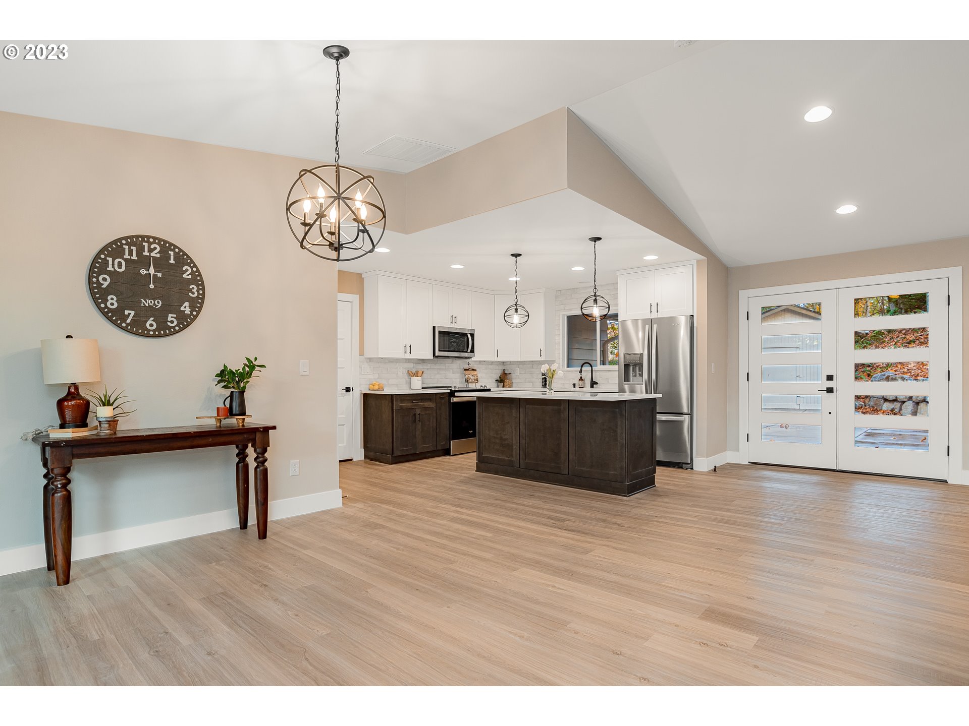 4001 Southeast Crown Road Camas, WA 98607 - Photo 13 of 43 Gallery Image 13