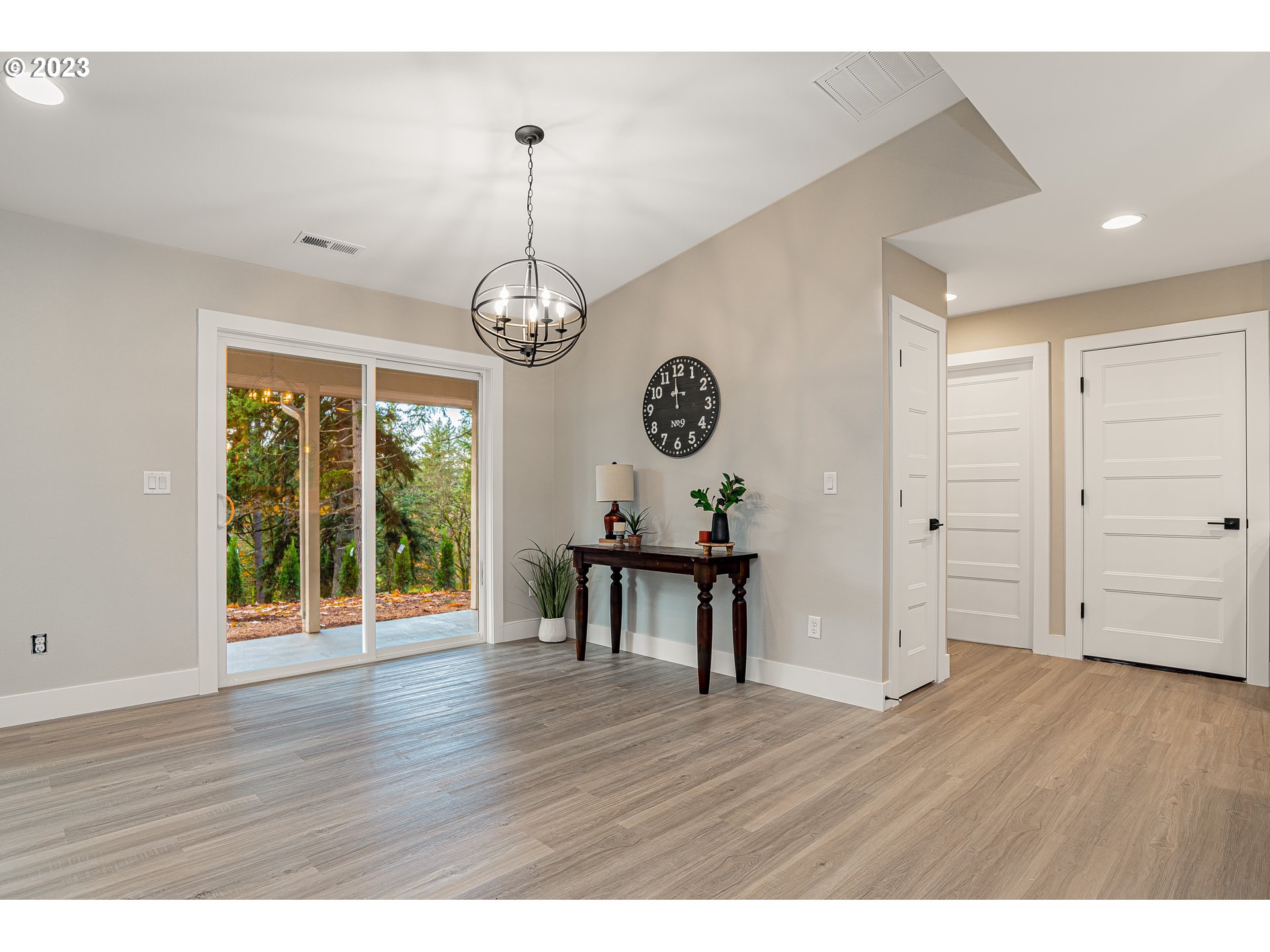 4001 Southeast Crown Road Camas, WA 98607 - Photo 14 of 43 Gallery Image 14
