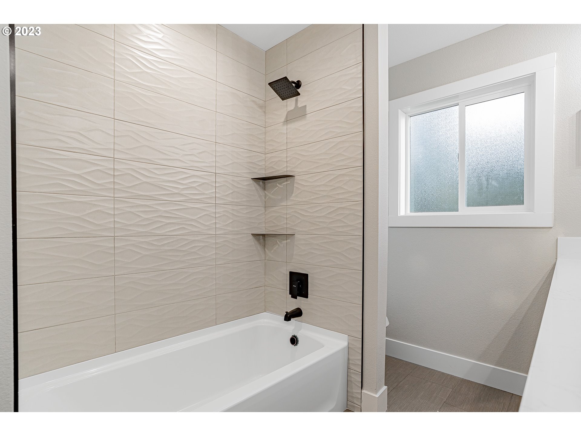 4001 Southeast Crown Road Camas, WA 98607 - Photo 20 of 43 Gallery Image 20