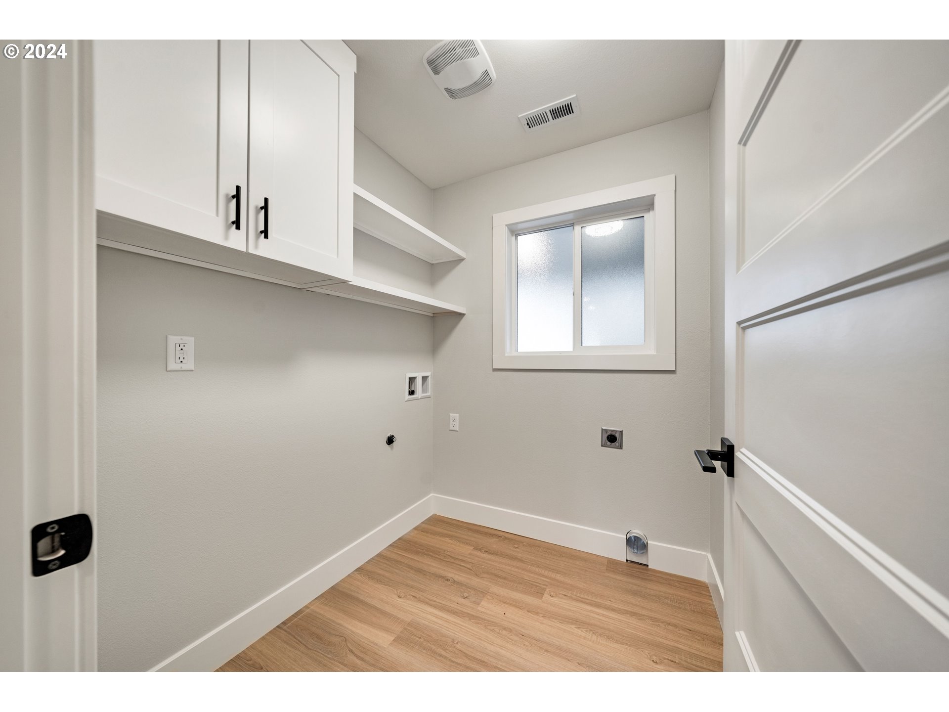 4001 Southeast Crown Road Camas, WA 98607 - Photo 24 of 43 Gallery Image 24