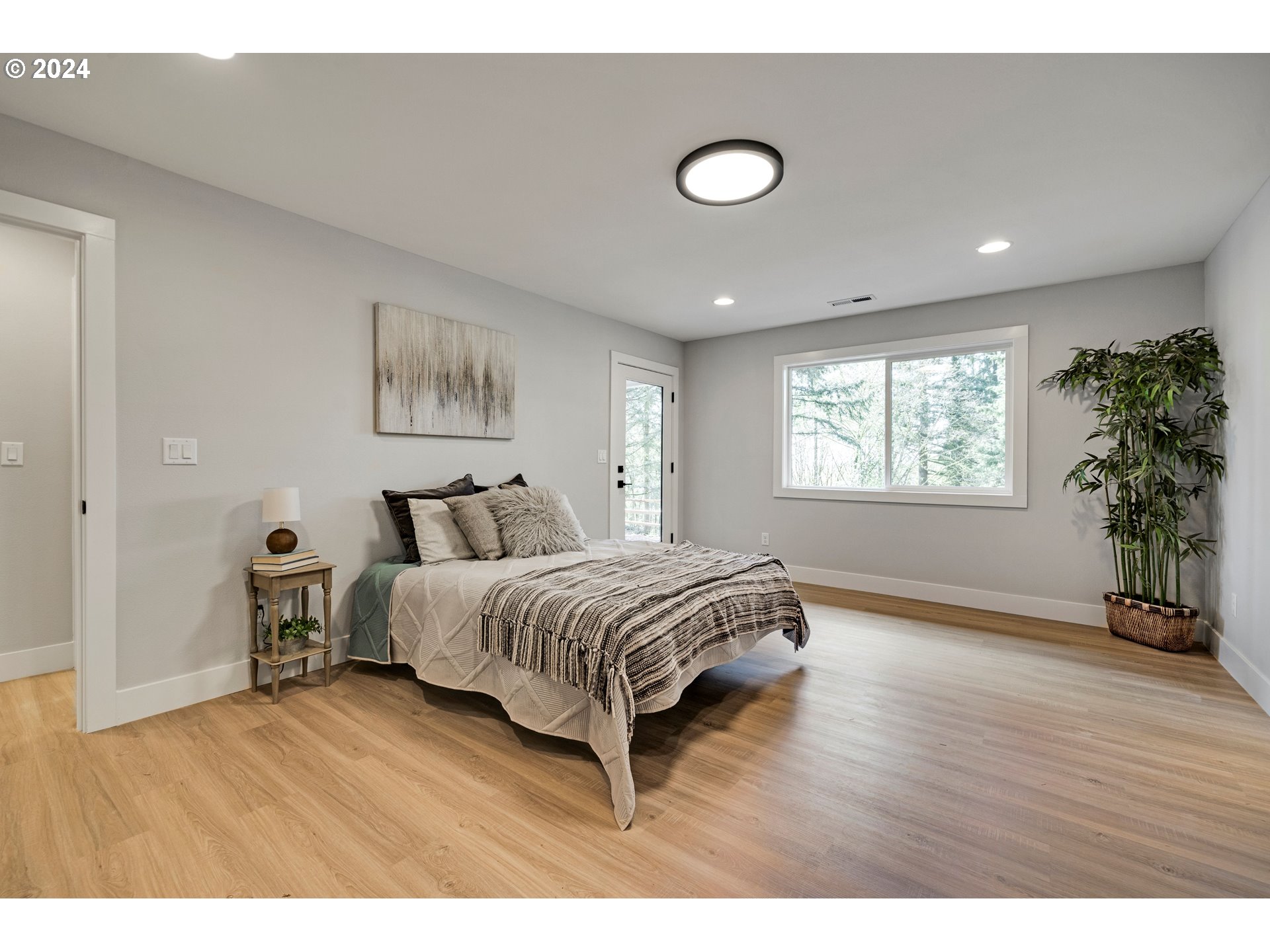 4001 Southeast Crown Road Camas, WA 98607 - Photo 28 of 43 Gallery Image 28