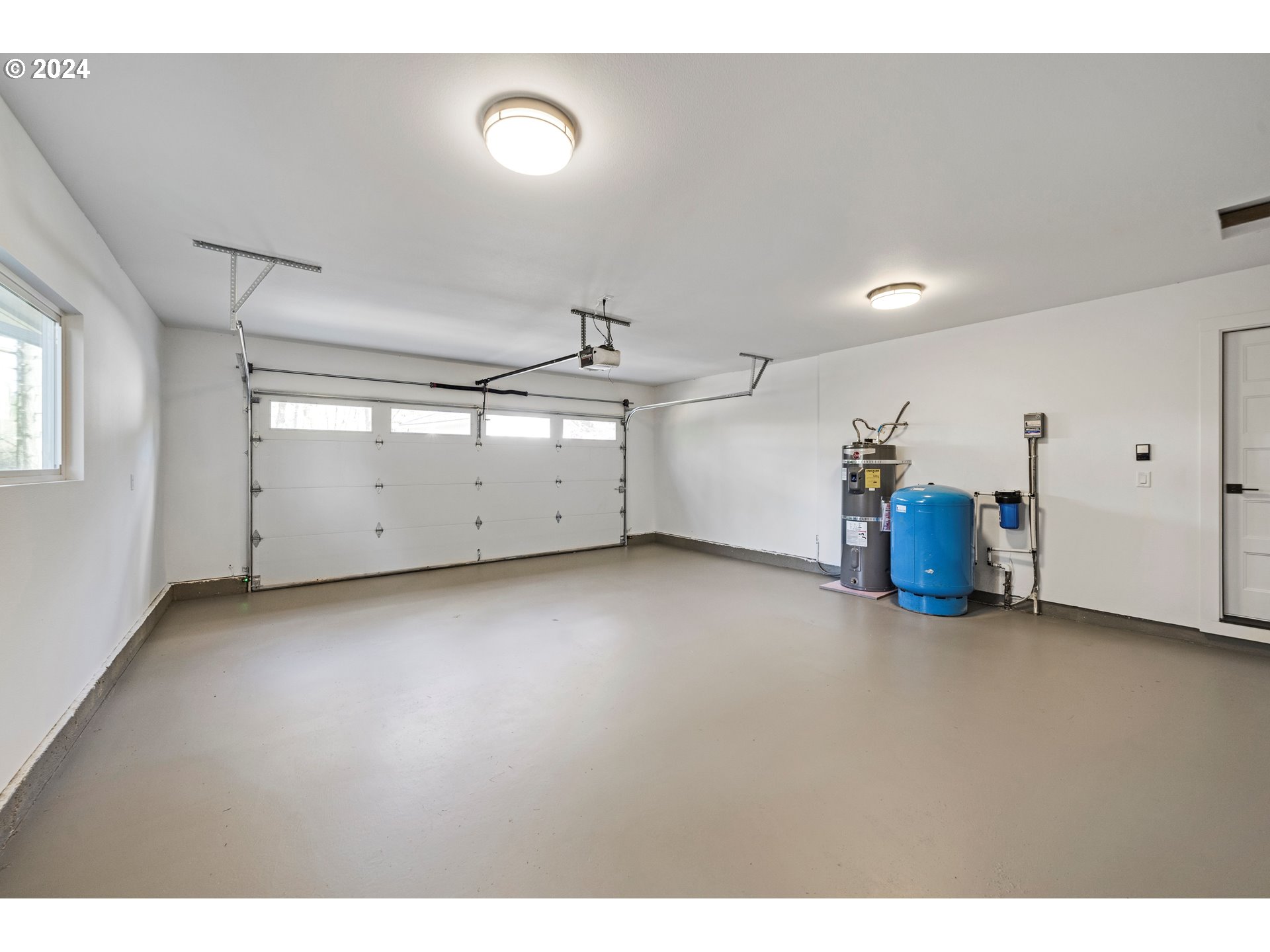 4001 Southeast Crown Road Camas, WA 98607 - Photo 34 of 43 Gallery Image 34