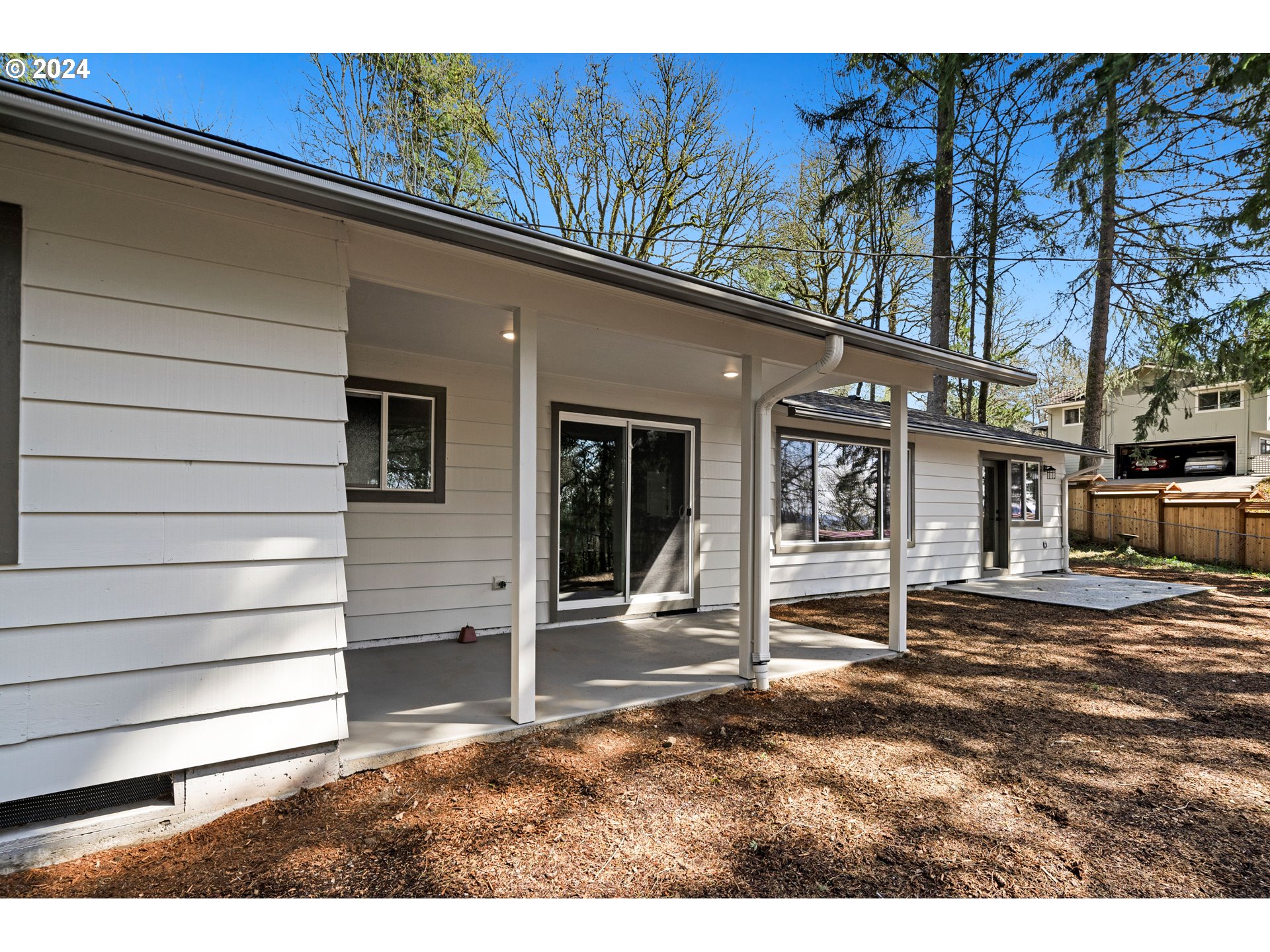 4001 Southeast Crown Road Camas, WA 98607 - Photo 35 of 43 Gallery Image 35
