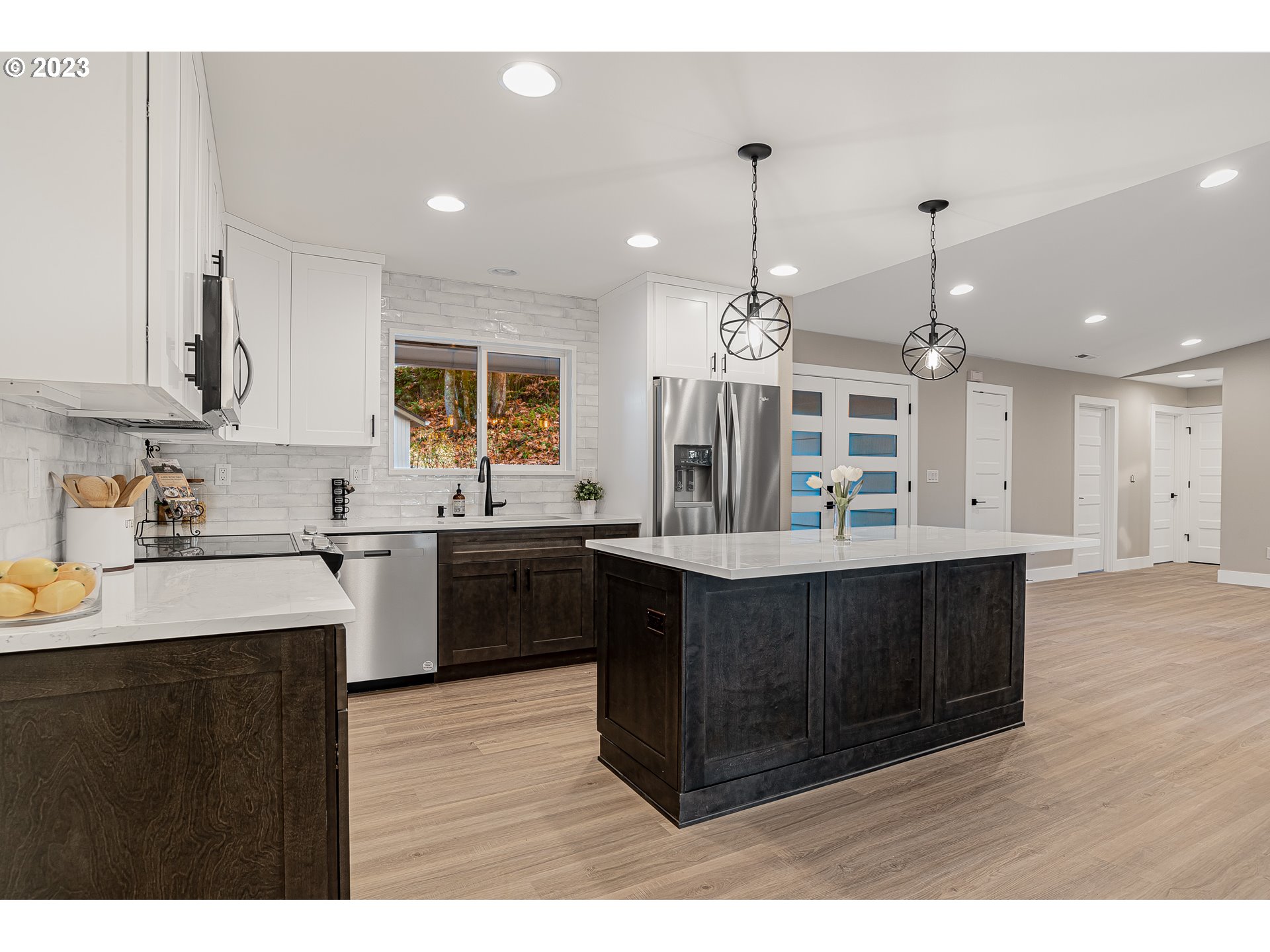 4001 Southeast Crown Road Camas, WA 98607 - Photo 10 of 43 Gallery Image 10