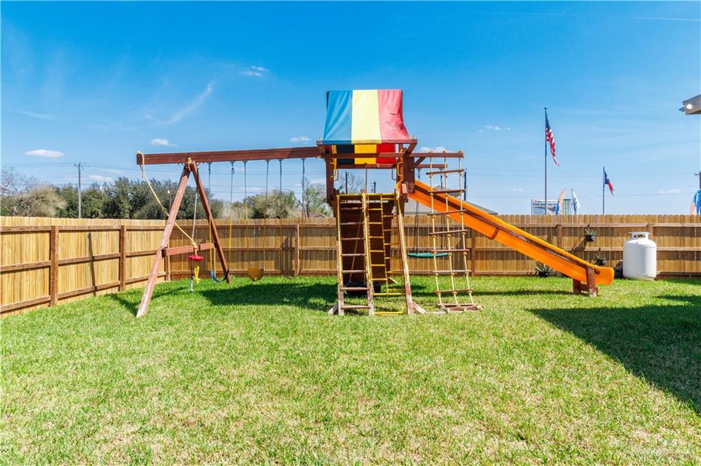 509 Rio Red Street San Juan, TX 78589 - Photo 18 of 20