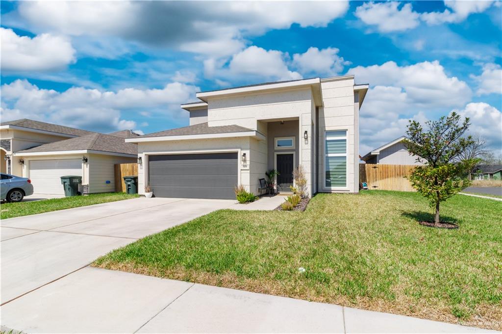 509 Rio Red Street San Juan, TX 78589 - Photo 2 of 20