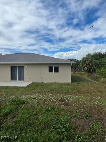 $1,495 | 2502 Park Road, Lehigh Acres, FL 33971