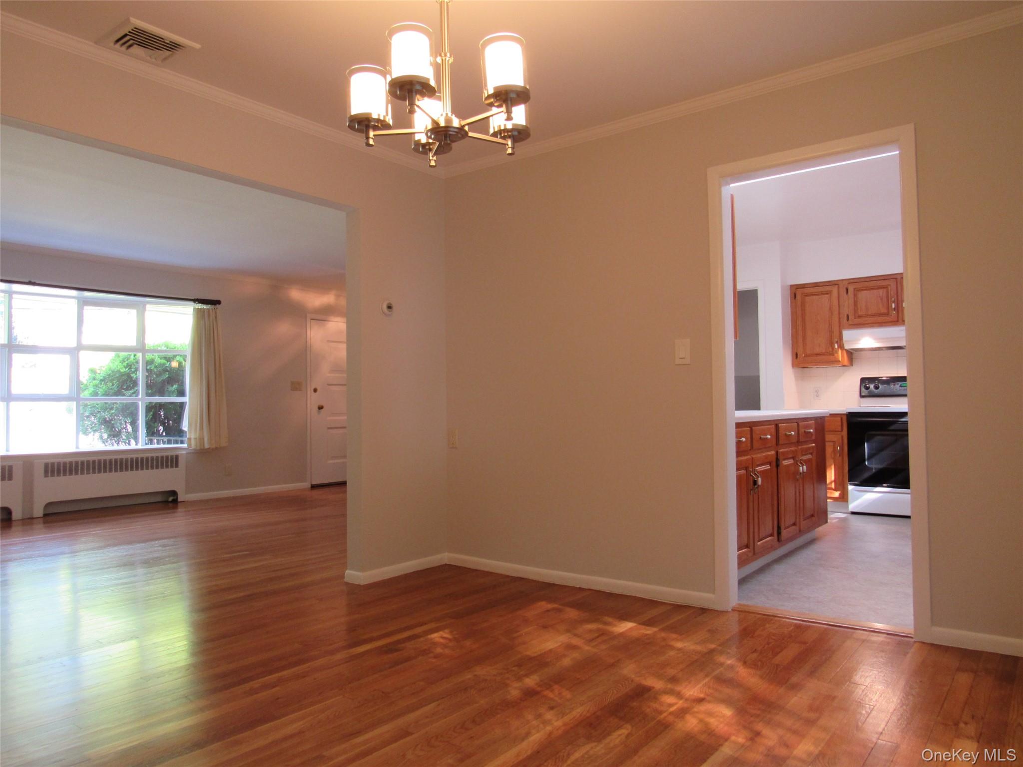 75 North Street Rye, NY 10580 - Photo 7 of 24