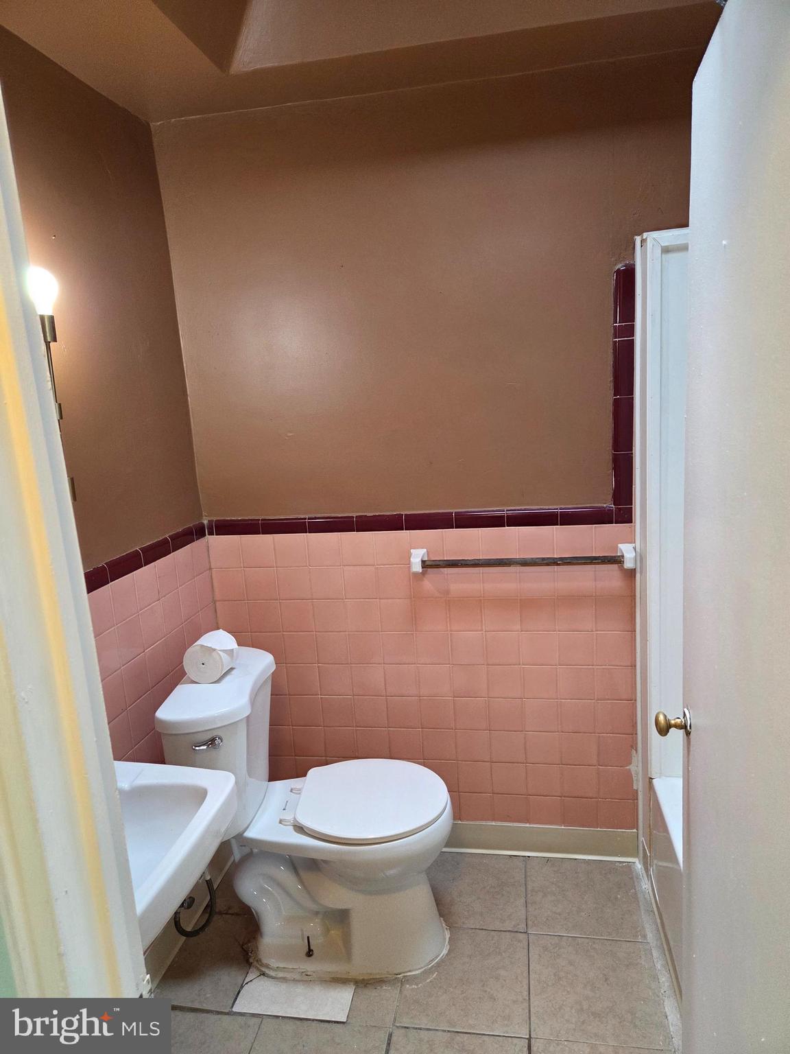 4053 Comly Street, Unit 2 Philadelphia, PA 19135 - Photo 10 of 10