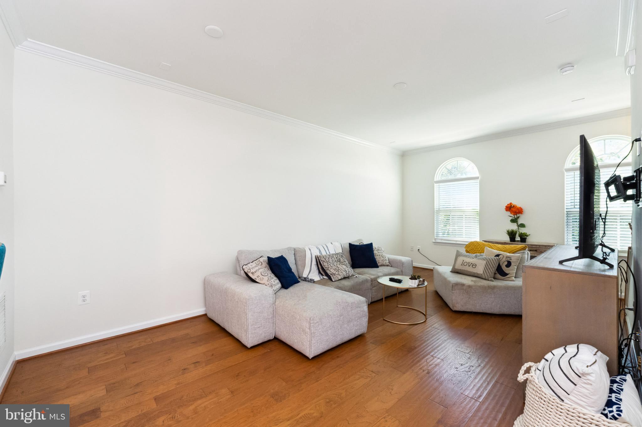 1712 Featherstone Road Woodbridge, VA 22191 - Photo 16 of 40 Gallery Image 16